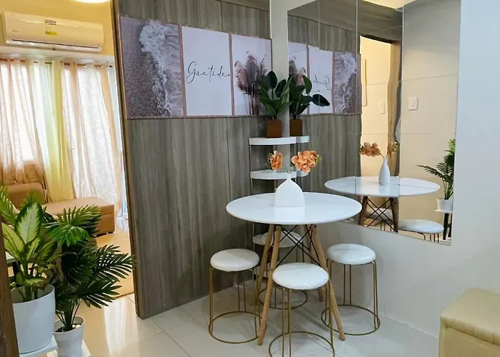 Field Residences Apartamento *